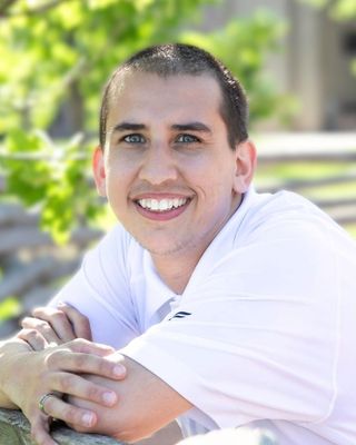 Photo of Z James, Licensed Social Worker, LSW, BSW