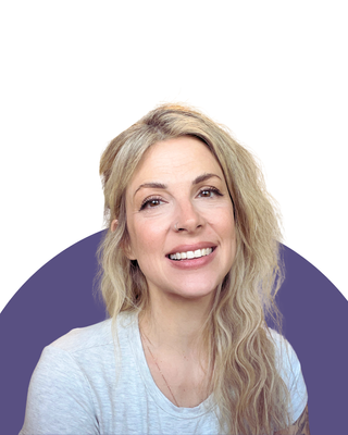 Photo of Heather Toffanello Beers, Registered Psychotherapist (Qualifying), MACP