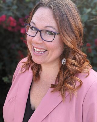 Photo of Roya Dedeaux, Marriage & Family Therapist in Fullerton, CA