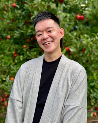 Photo of Calvin Hui, LMSW