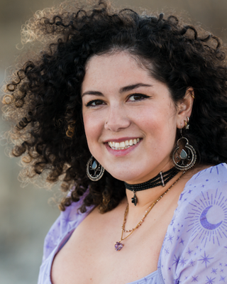 Photo of Caroline Gomes, Clinical Social Work/Therapist, LCSW-C