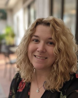Photo of Sara Fierro, Marriage & Family Therapist, MA, LMFT, LPCC