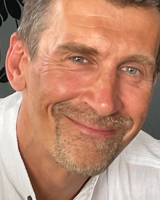 Photo of Mike Holl, Clinical Social Work/Therapist, AASW