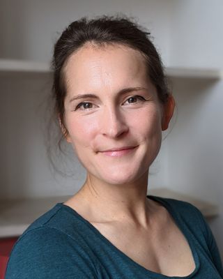 Photo of Rose Dixie, Psychotherapist, MBACP Accred