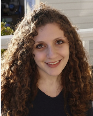 Photo of Dr. Laura Taouk, Psychological Associate, PhD