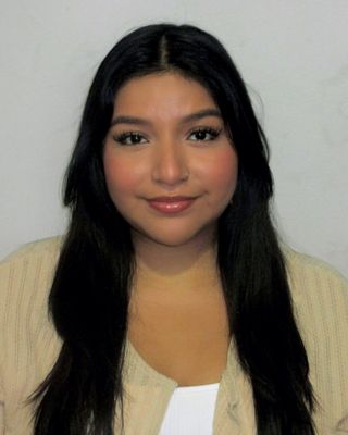 Photo of Kelly Zhumi-Chimbay, Pre-Licensed Professional