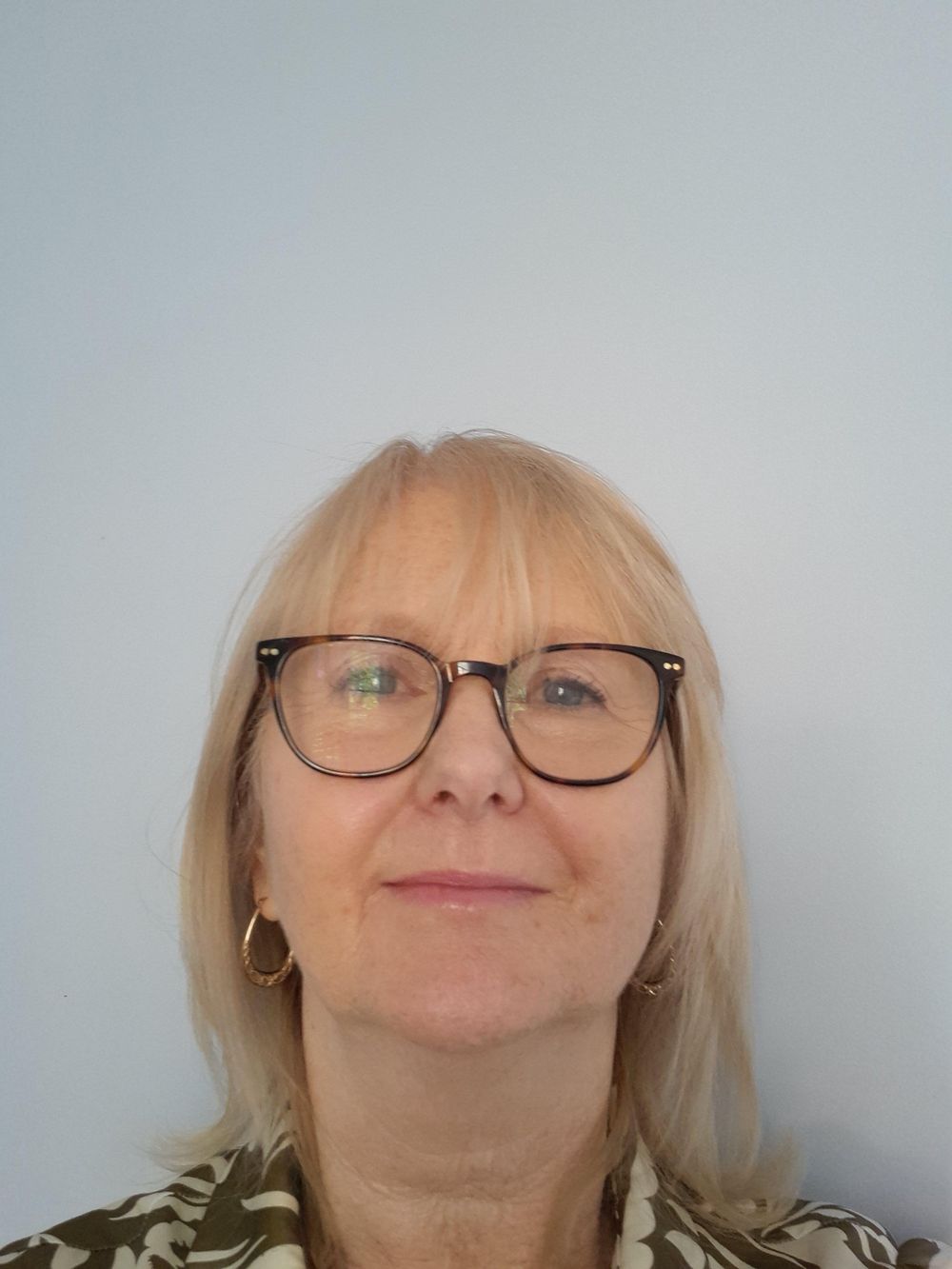 I currently offer both online sessions via Zoom and face-to-face in Twickenham; you choose an option that feels most comfortable and convenient.
