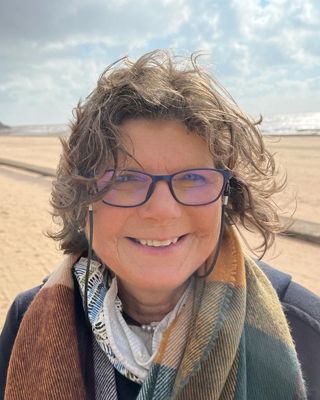 Photo of Louise Knight, Counsellor in Topsham, England