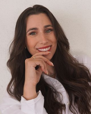 Photo of Lindsey Cooper, Marriage & Family Therapist, LMFT