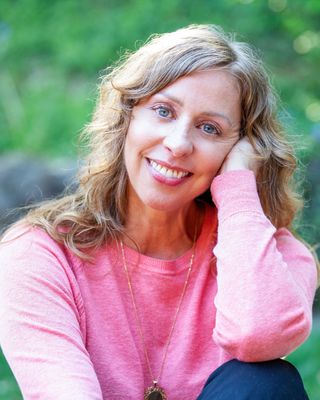 Photo of Allison Broennimann, Psychologist, PhD