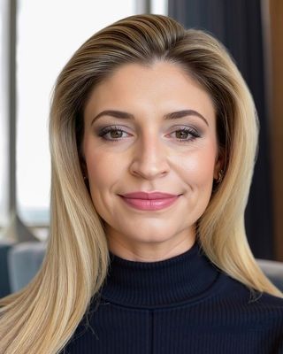 Photo of Dr. Justine Chilelli, Psychiatrist, MD