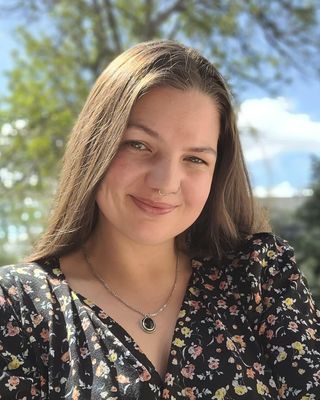Photo of Julianne Santos, Licensed Social Worker, MSW, LSW