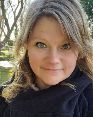 Photo of Katie Rongey, Mental Health Counselor, MA, ATR, LMHC