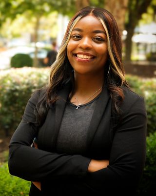 Photo of Nisa Janai Seals, Licensed Master Social Worker, LMSW