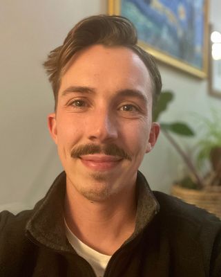 Photo of Stefan Chase, Clinical Social Work/Therapist, LISW