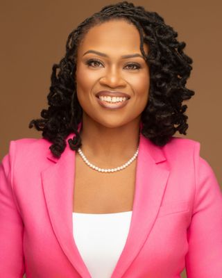 Photo of Christina Robertson, Counselor, LCPC