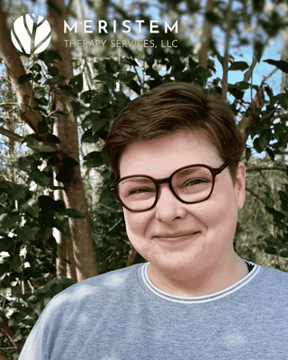 Photo of Rj Rachel Parker, Pre-Licensed Professional, LMSW