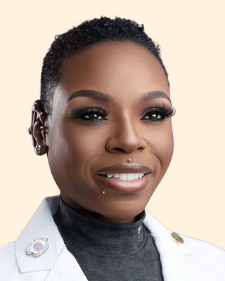 Photo of Courtney Truesdale, Psychiatric Nurse Practitioner, MS, PMHNPBC