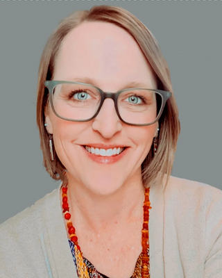 Photo of Jenni L Swenson, Counselor, LPC, LCPC, ATR-BC