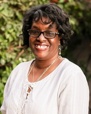 Photo of Toni Ford, Counselor in Central City, Phoenix, AZ