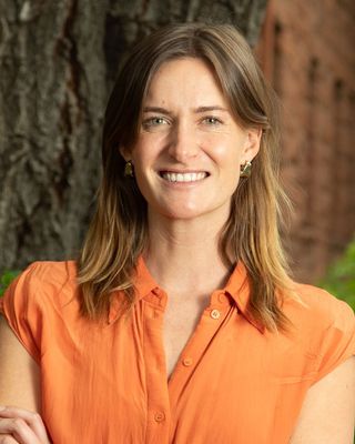 Photo of Bella Staines, General Counsellor, MA, ASCHP Wellness Counsellor