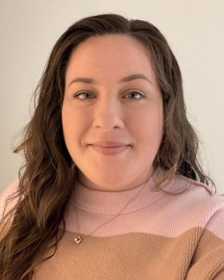 Photo of Victoria Largin, Clinical Social Work/Therapist, LMSW