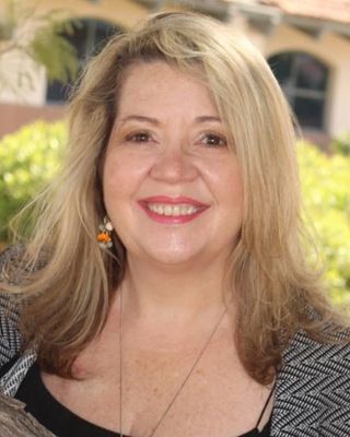 Photo of Kelly Bennett, Clinical Social Work/Therapist, L, M, S, W