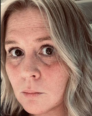 Photo of Kristy Davis, Clinical Social Work/Therapist, LCSW