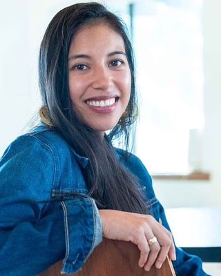 Photo of Katrina Dela Cruz - Katrina dela Cruz - Expansive Therapy, LCSW