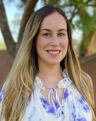 Photo of Carolyn Perea, Pre-Licensed Professional in Tempe, AZ