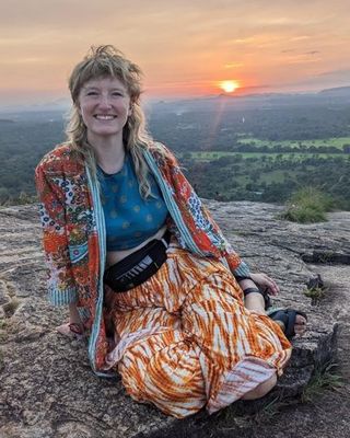 Photo of Bex Gordon, Counsellor, MBACP