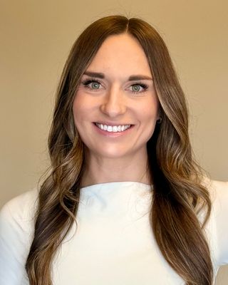 Photo of Emma Horon, Registered Social Worker, MSW, RSW