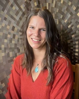 Photo of Dr. Petra Zdenkova, Psychologist, PsyD, PMH-C, MBA