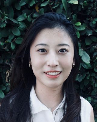 Photo of Linqian (Lin) Wang, Pre-Licensed Professional, MA, MS