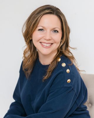 Photo of Lindsay Hecock, Pre-Licensed Professional, PCLC