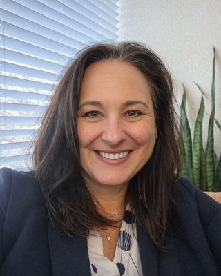 Photo of Dr. Laura McWhorter, Psychologist, PsyD, BCBA, LP