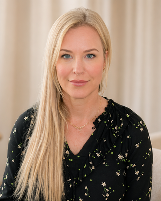 Photo of Sanna Wakefield, Psychotherapist, MUKCP