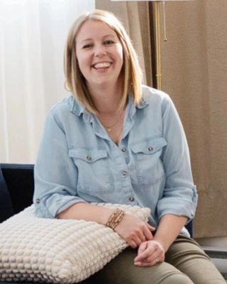 Photo of Melonia Dyce, Registered Social Worker, RSW, PMH-C, CC-PMH