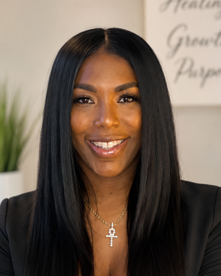 Photo of Phenaysza Riley, Licensed Professional Counselor, MA, LPC