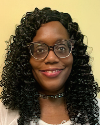 Photo of Tjurra Roberts, Licensed Professional Counselor in Eatontown, NJ