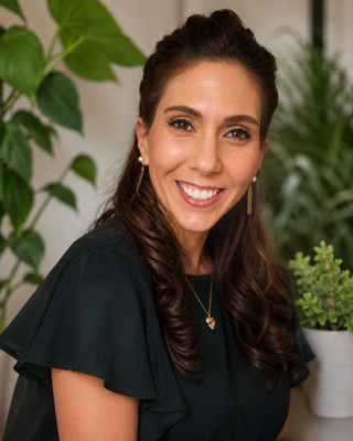 Photo of Rachel Roman, Psychiatric Nurse Practitioner, MSN, APRN, PMHNP