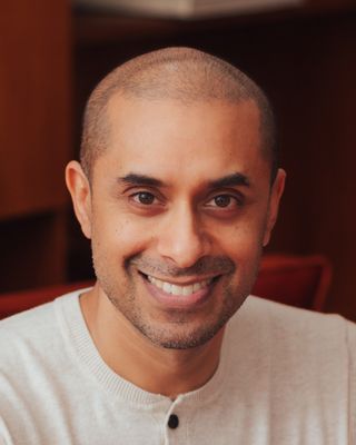 Photo of Sumeer Taneja, Registered Psychotherapist (Qualifying)