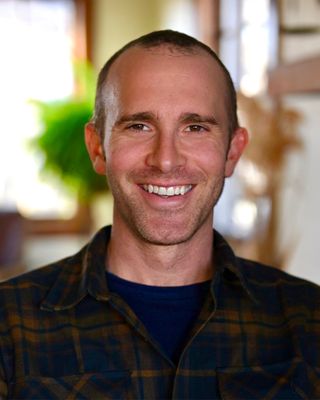 Photo of Zachary Burns, Clinical Social Work/Therapist, MA, LCSW