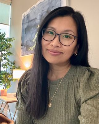 Photo of Jeanny Lau - Nurture Therapy - Walk & Talk , Registered Psychotherapist (Qualifying), MA