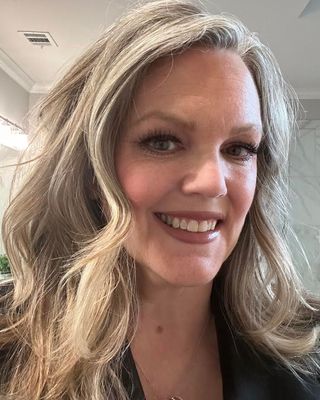 Photo of Dr. Shelley Harris, Licensed Professional Counselor, PhD, MEd