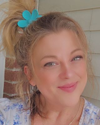 Photo of Renee Gunterman, Licensed Professional Counselor, MA, LPC, CTP