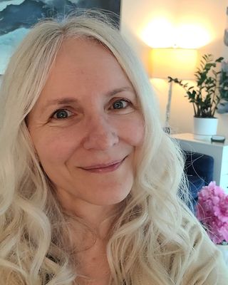 Photo of Michelle Dzialakiewicz - Inner Wellness Counselling Services, Registered Social Worker, MSW, RSW