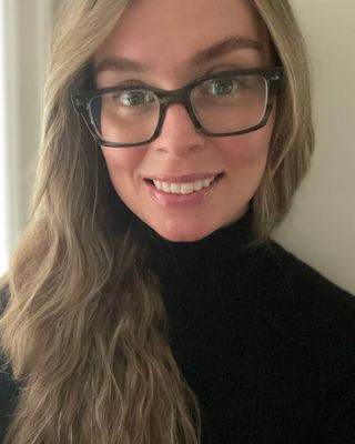 Photo of Shannon Barrett, Licensed Professional Counselor Candidate, MA, LPCC