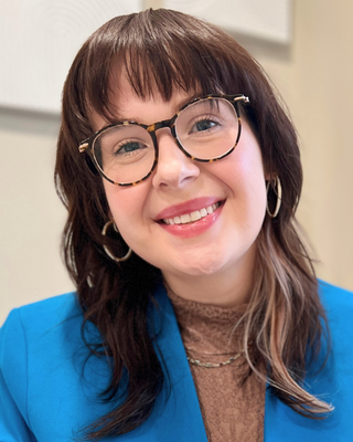 Photo of Cara Buenz, Clinical Social Work/Therapist, LISW-S