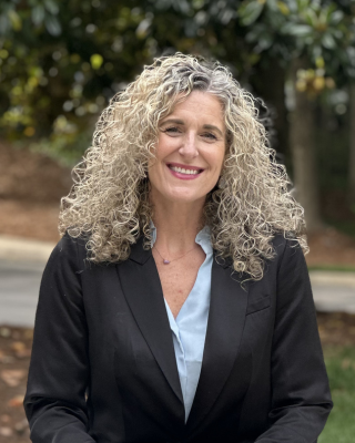 Photo of Dr. Barbara Jean Lowe Sauvé, Psychologist, PhD, LP, BCC, CCTP-II, SEP